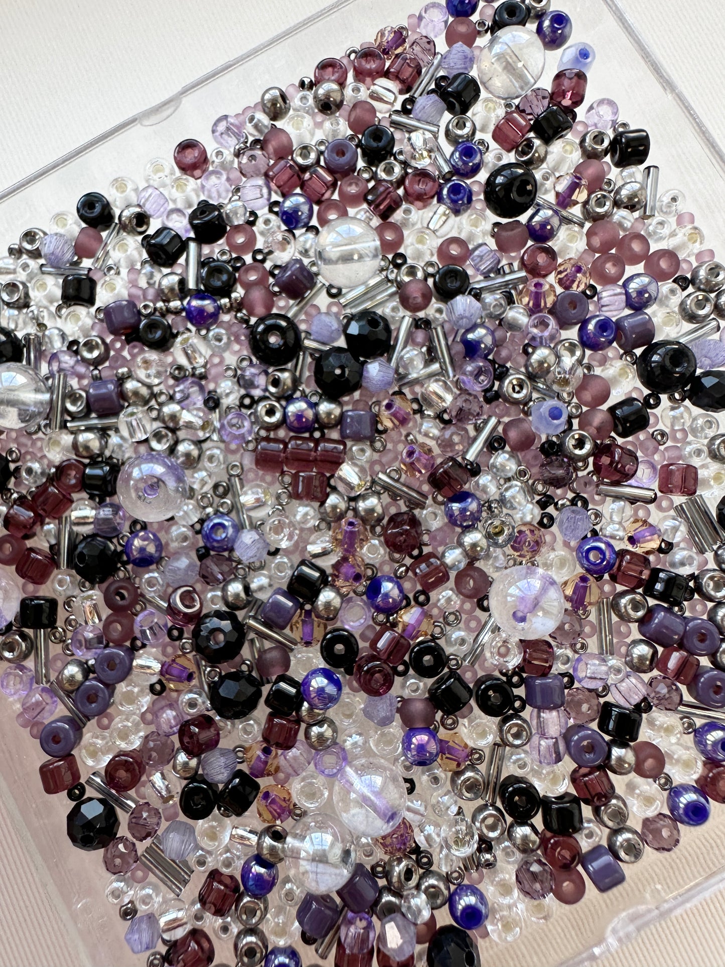 Mixed Bead Soup 50g/beads mix/Purple and Lilac