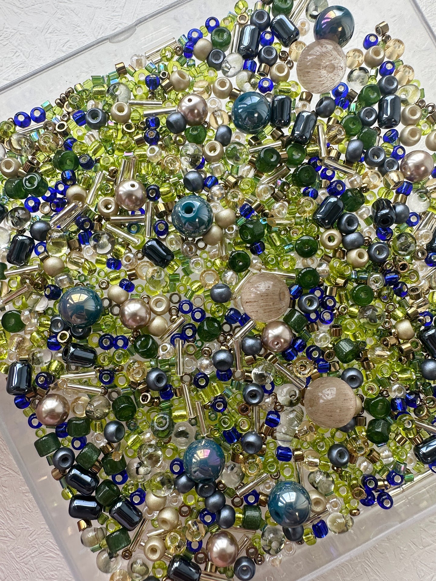 Mixed Beads Soup 50g/ Green and Navy