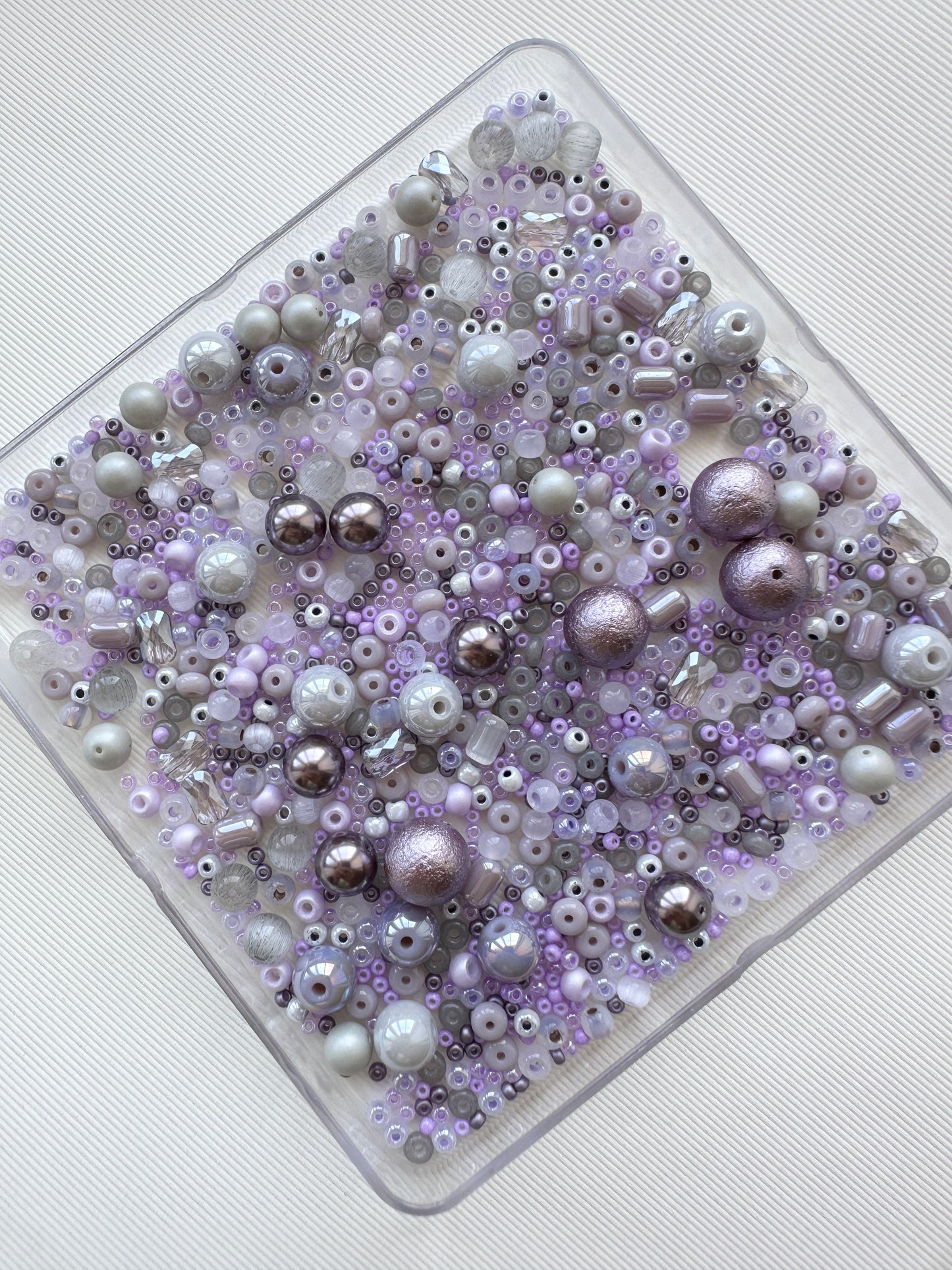 Beads mix 50g/Lilac and grey