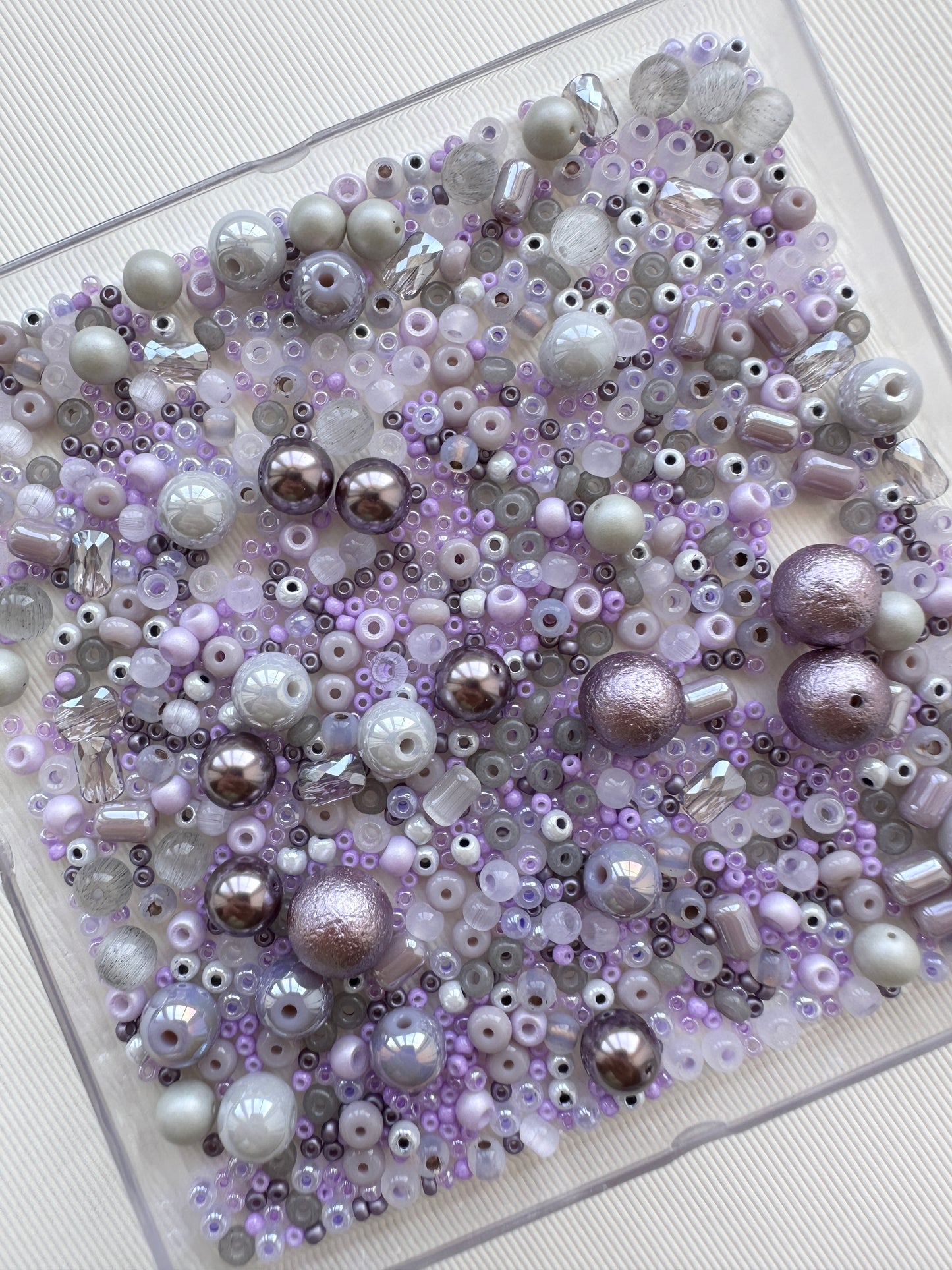 Beads mix 50g/Lilac and grey