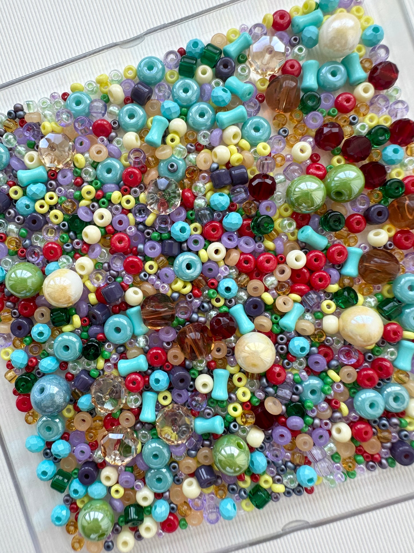 Mixed Beads 50g/rainbow colours