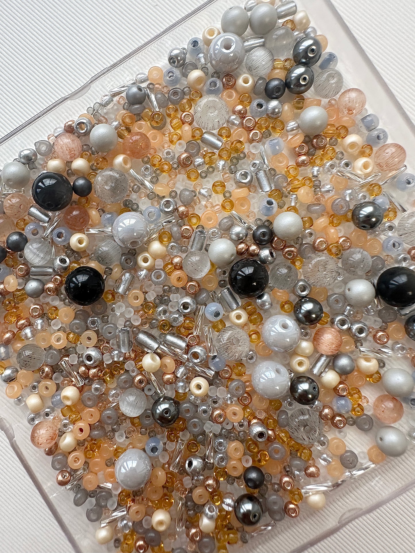 Beads Mix 50g/mixed bead soup/Grey and Apricot