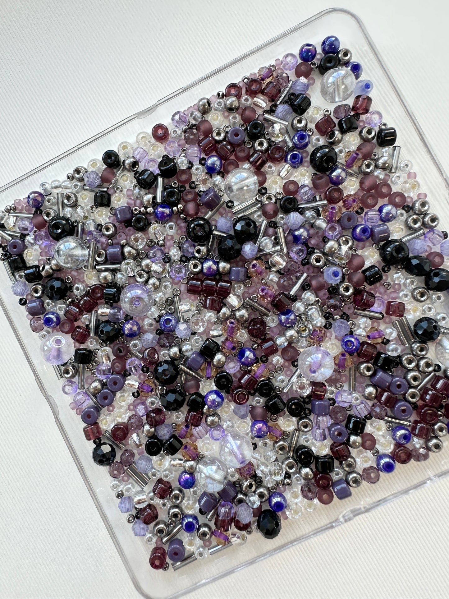 Mixed Bead Soup 50g/beads mix/Purple and Lilac