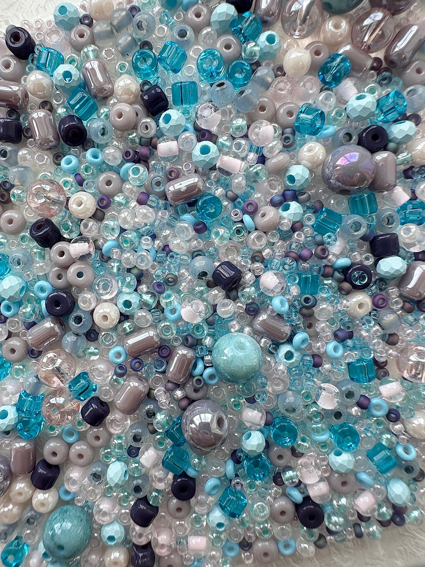 Mixed bead soup 50g/Lilac and blue