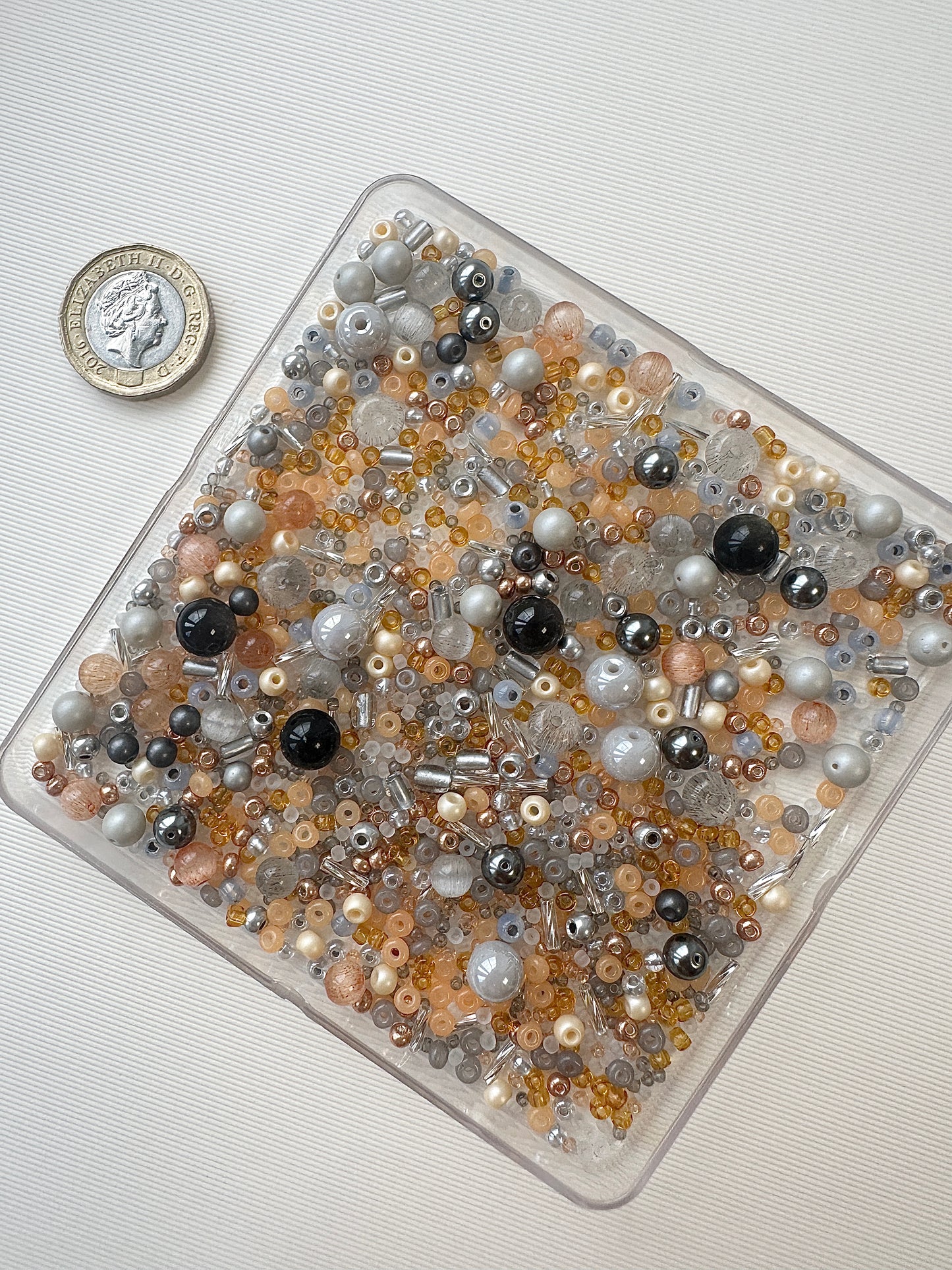 Beads Mix 50g/mixed bead soup/Grey and Apricot