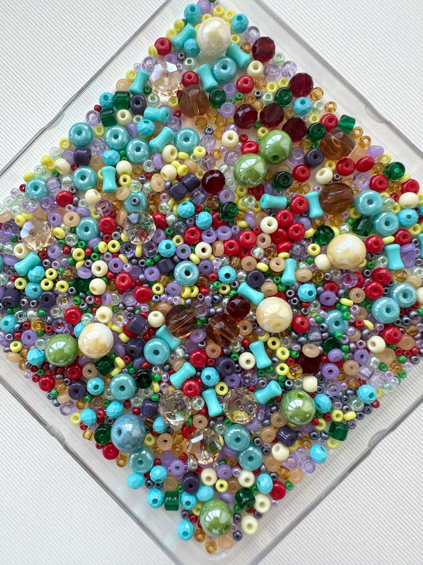 Mixed Beads 50g/rainbow colours