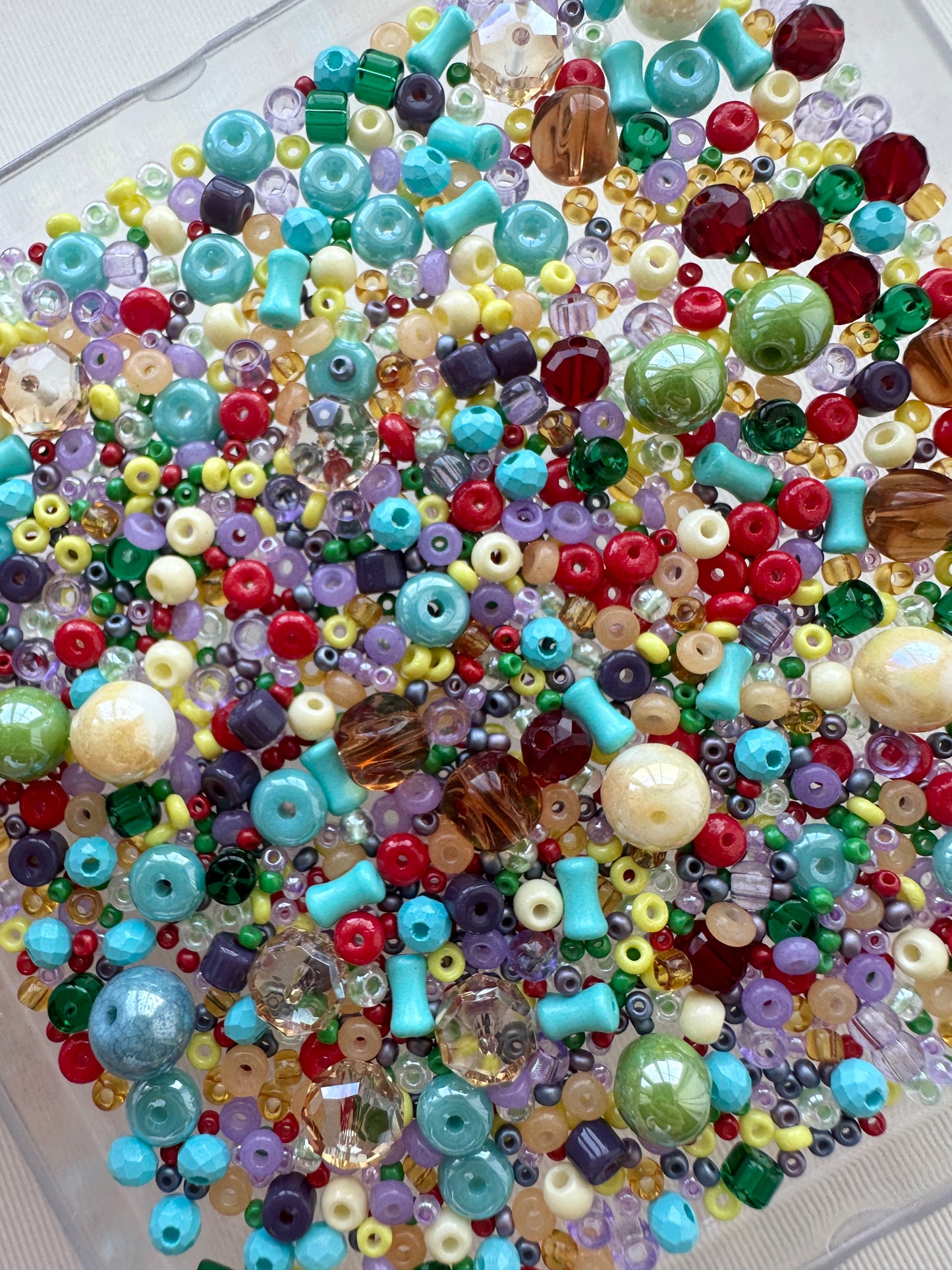 Mixed Beads 50g/rainbow colours