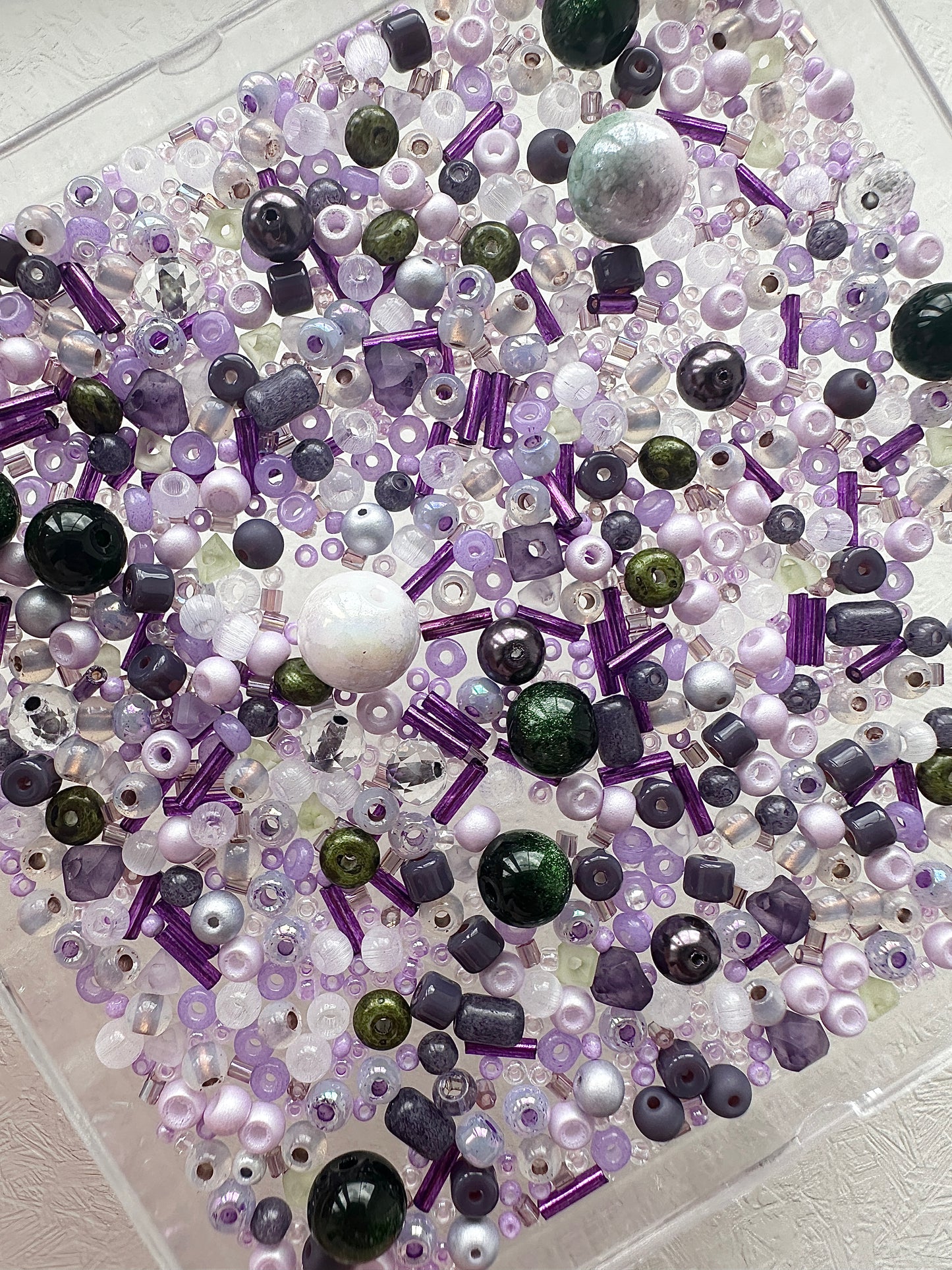 Mixed bead soup 50g/purple and dark green