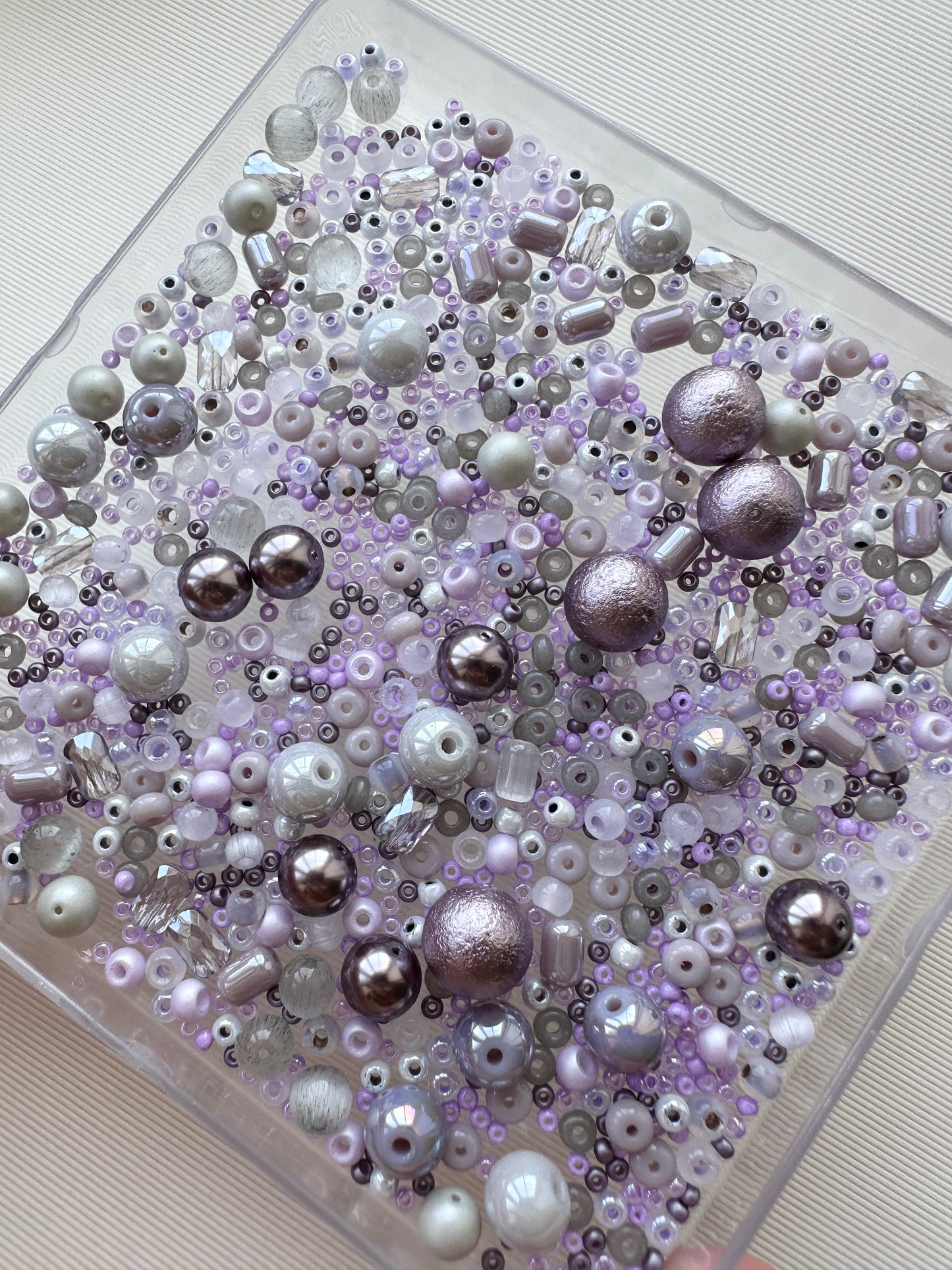 Beads mix 50g/Lilac and grey
