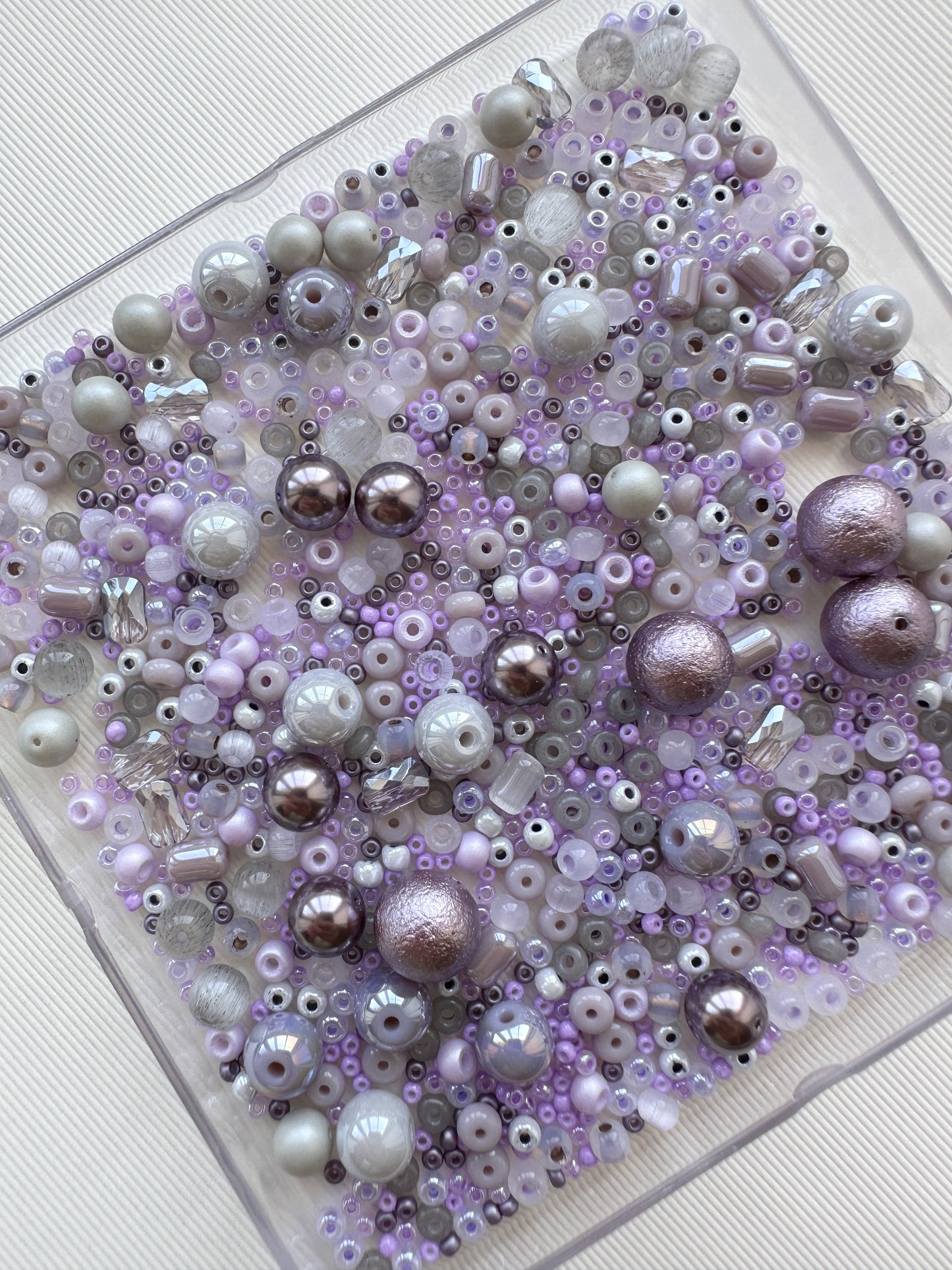 Beads mix 50g/Lilac and grey