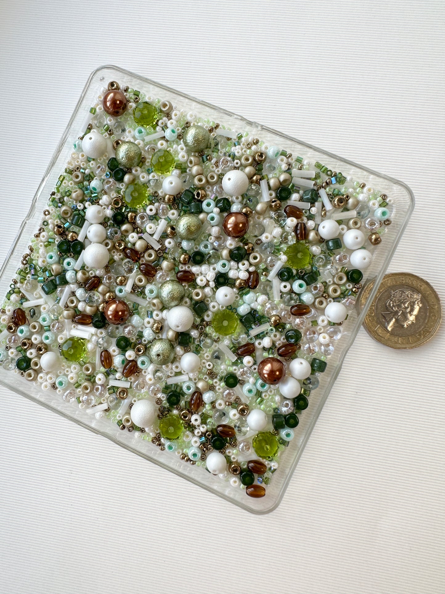 Mixed beads soup 50g/beads mix/Avocado Green