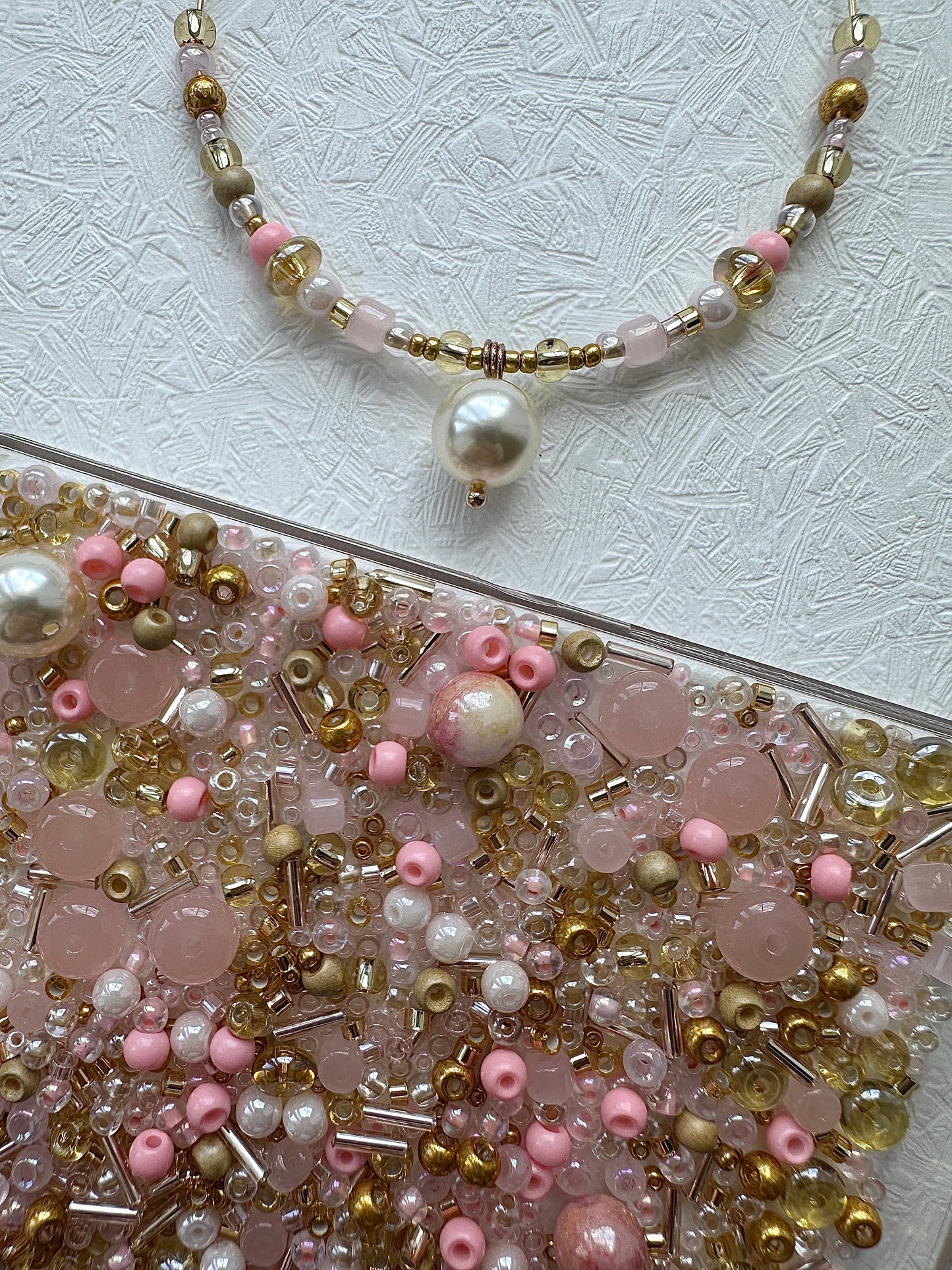 Mixed Beads Soup 50g / Pink and Golden