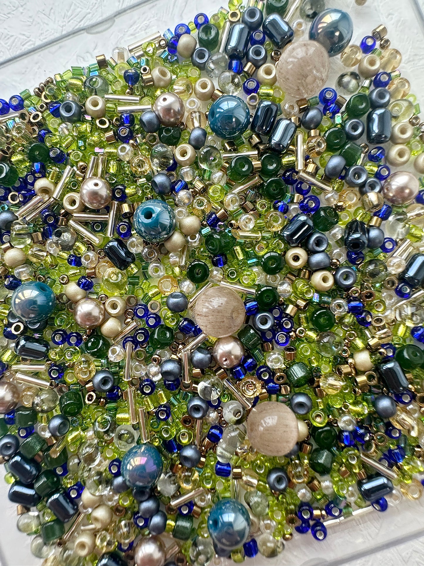 Mixed Beads Soup 50g/ Green and Navy