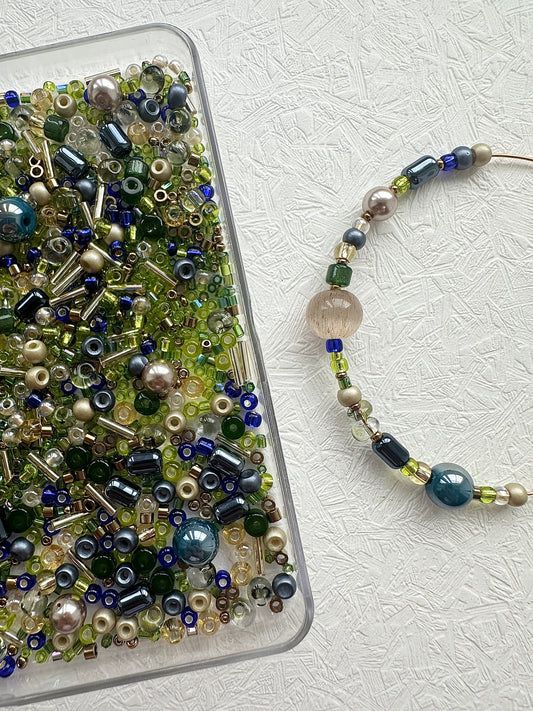 Mixed Beads Soup 50g/ Green and Navy