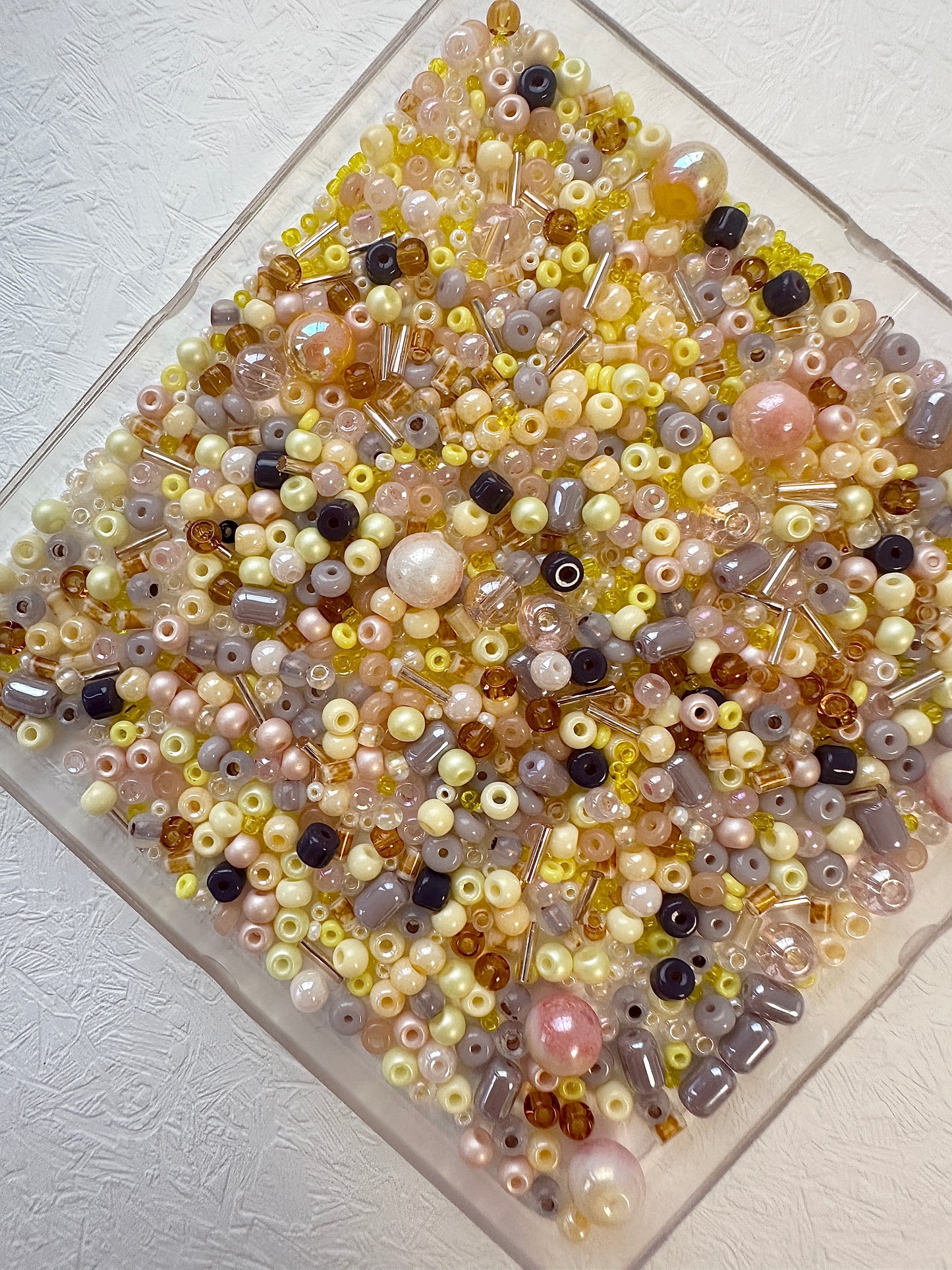 Mixed beads Soup 50g/ Yellow and Rose