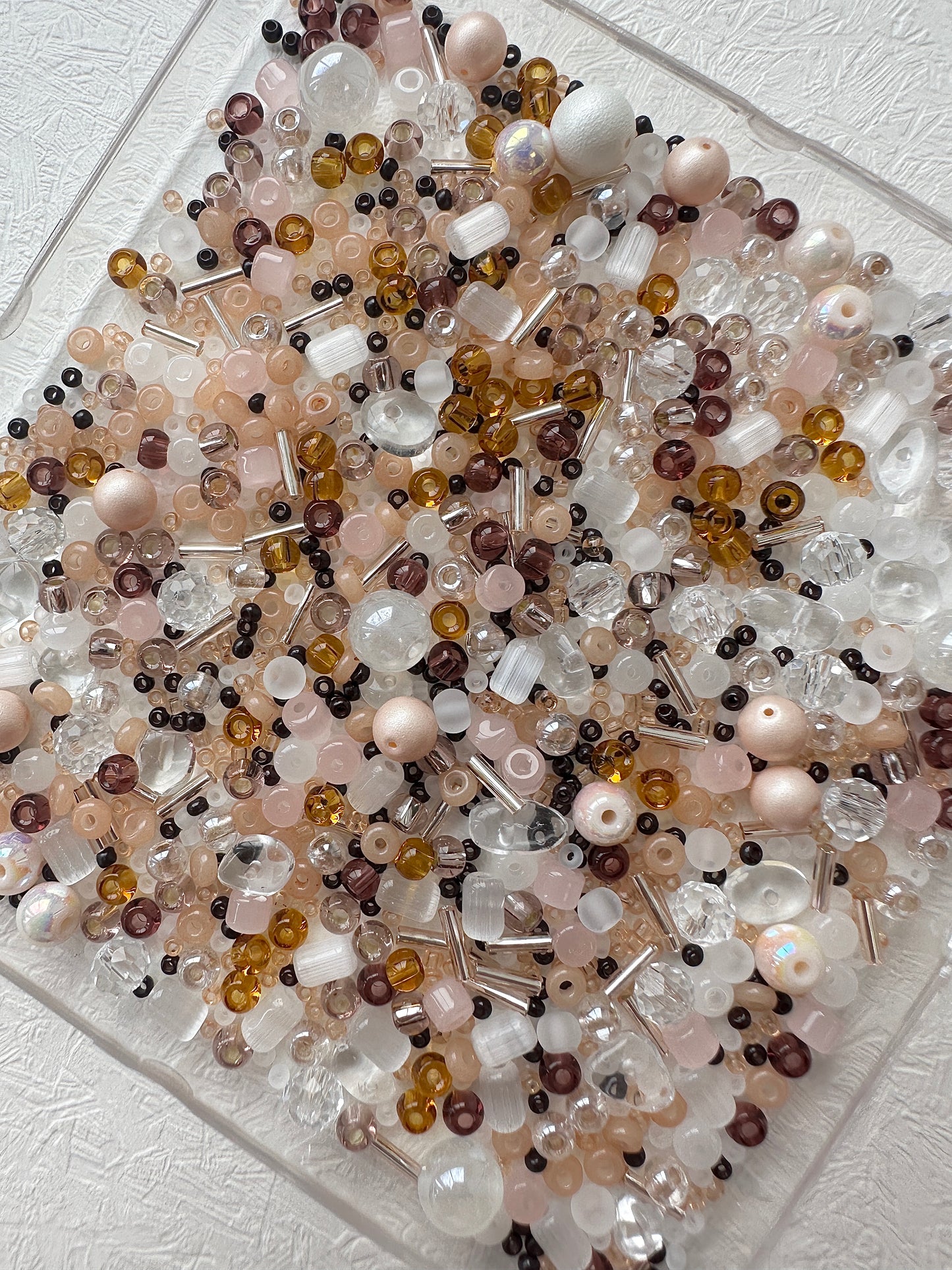 Beads Mixes 50g/Beige and Rose