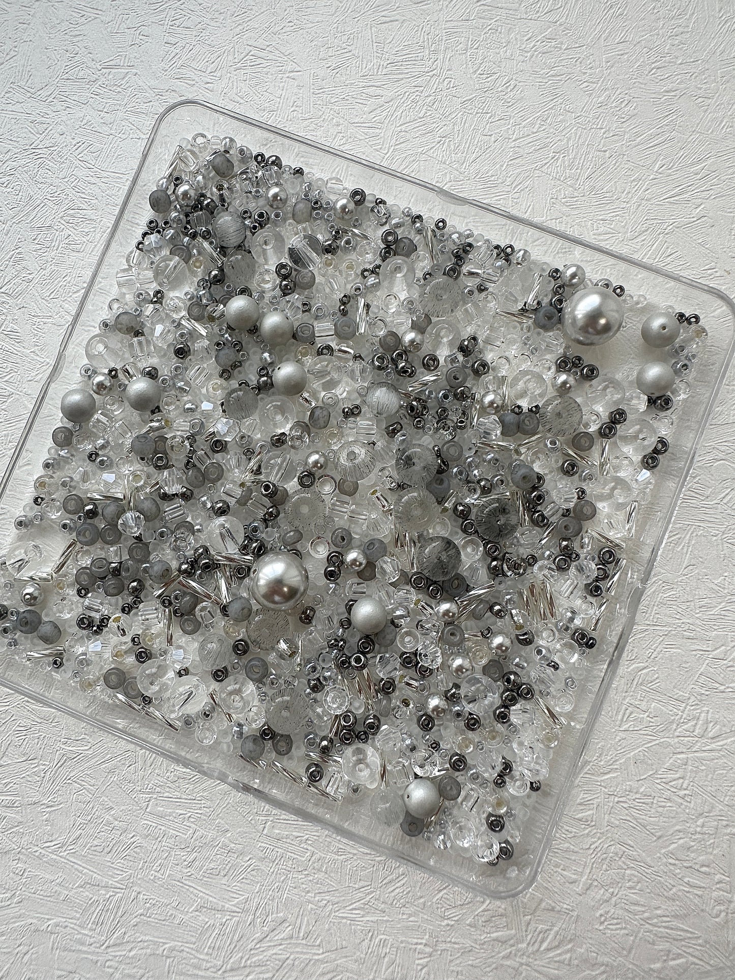 Beads Mixes 50g/ Silver and Clear