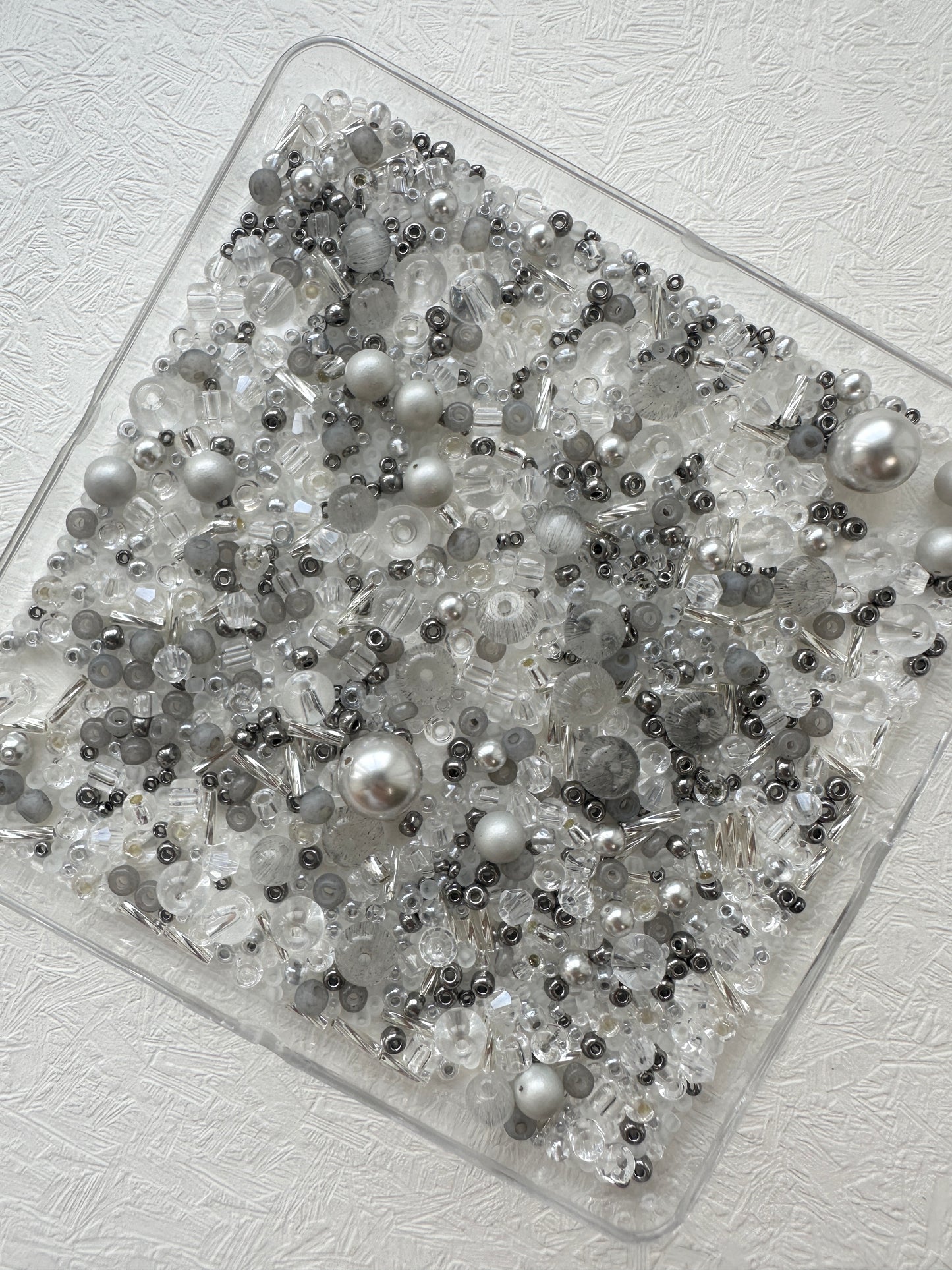 Beads Mixes 50g/ Silver and Clear