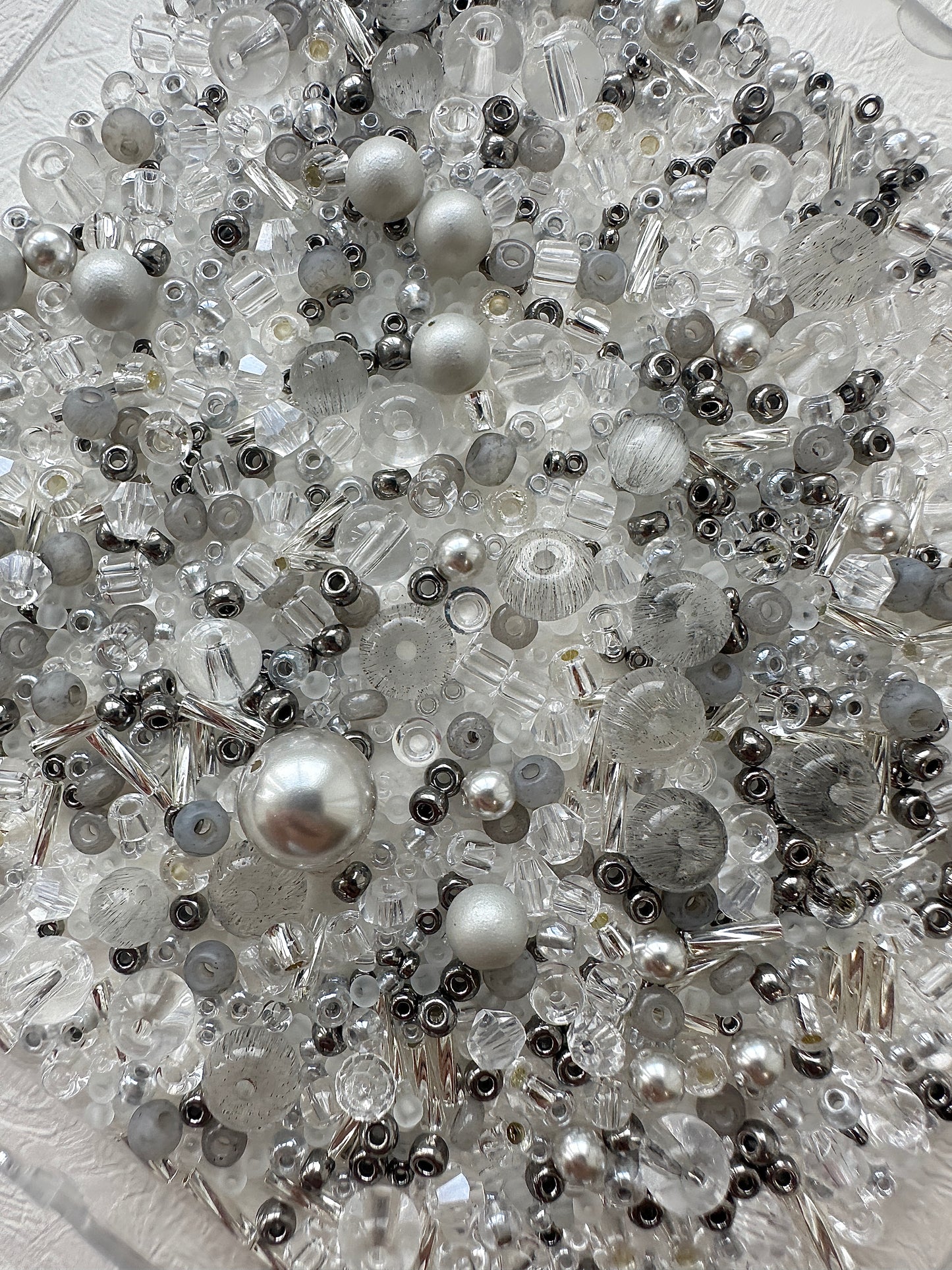 Beads Mixes 50g/ Silver and Clear