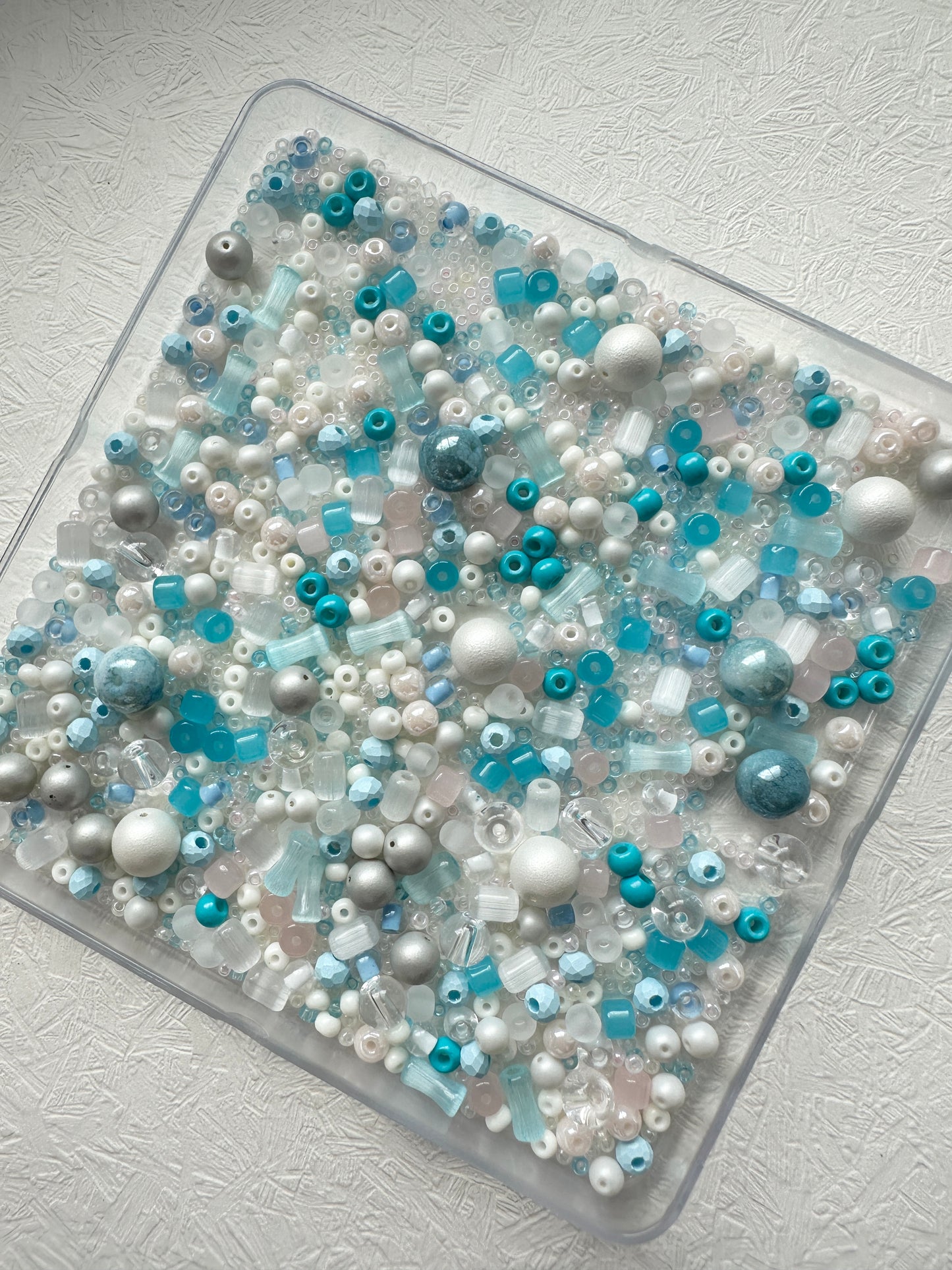 Beads Mixes 50g - White/Blue/Pink