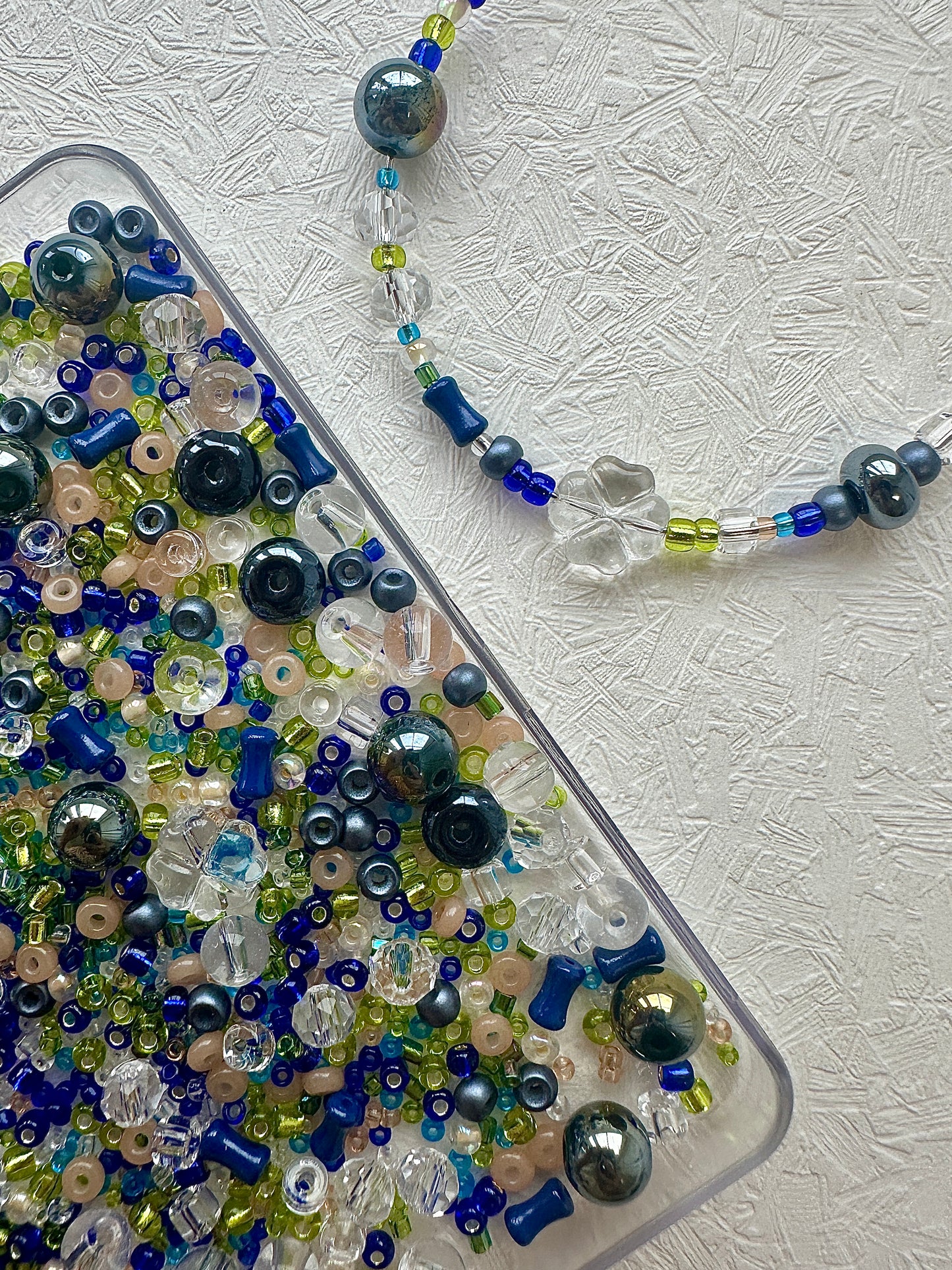 Beads mixes 50g-Navy and green